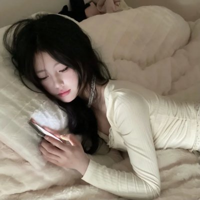 白色,红色与...